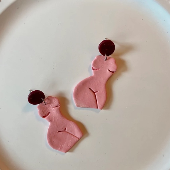 Handmade Clay Earrings | Forms of a Woman Silhouette | Pink and Purple - Picture 2 of 8